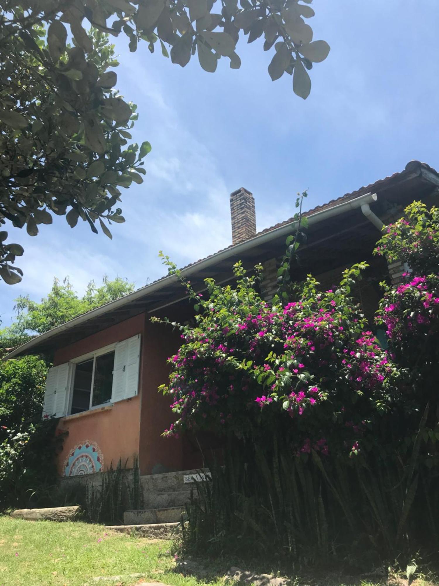 Paikea Hostel برايا دو روزا المظهر الخارجي الصورة